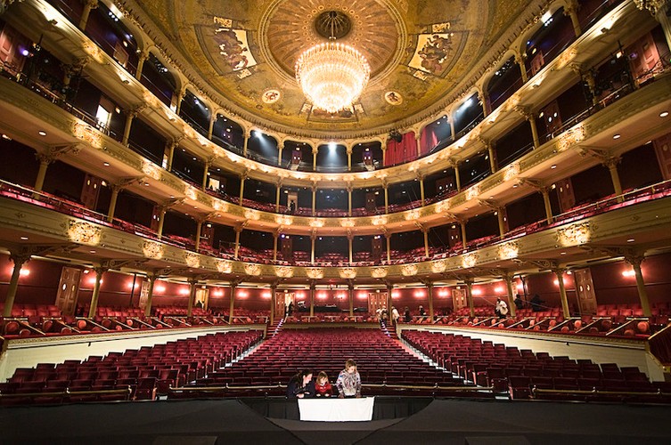3D Laser Scanning a Theatre to Generate a 3D Model